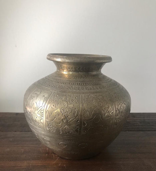 LATE 19TH CENTURY INDIAN BRASS VESSEL