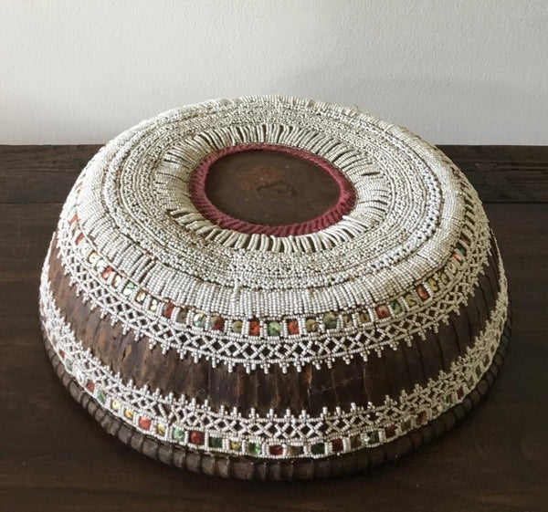EARLY 2OTH CENTURY ETHIOPIAN BASKET WITH COWRIES SHELLS AND BEADS